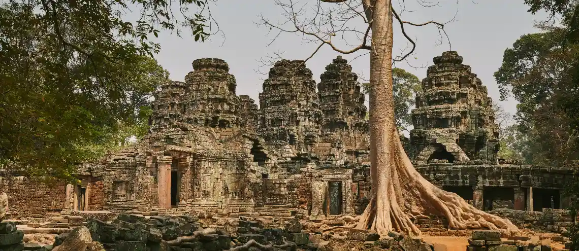 A picture of the historic Wat Mahathat